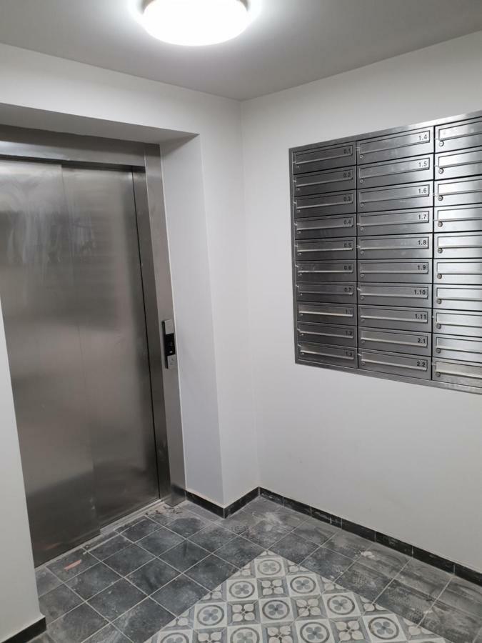 Caput Mundi Apartment Krakow Exterior photo